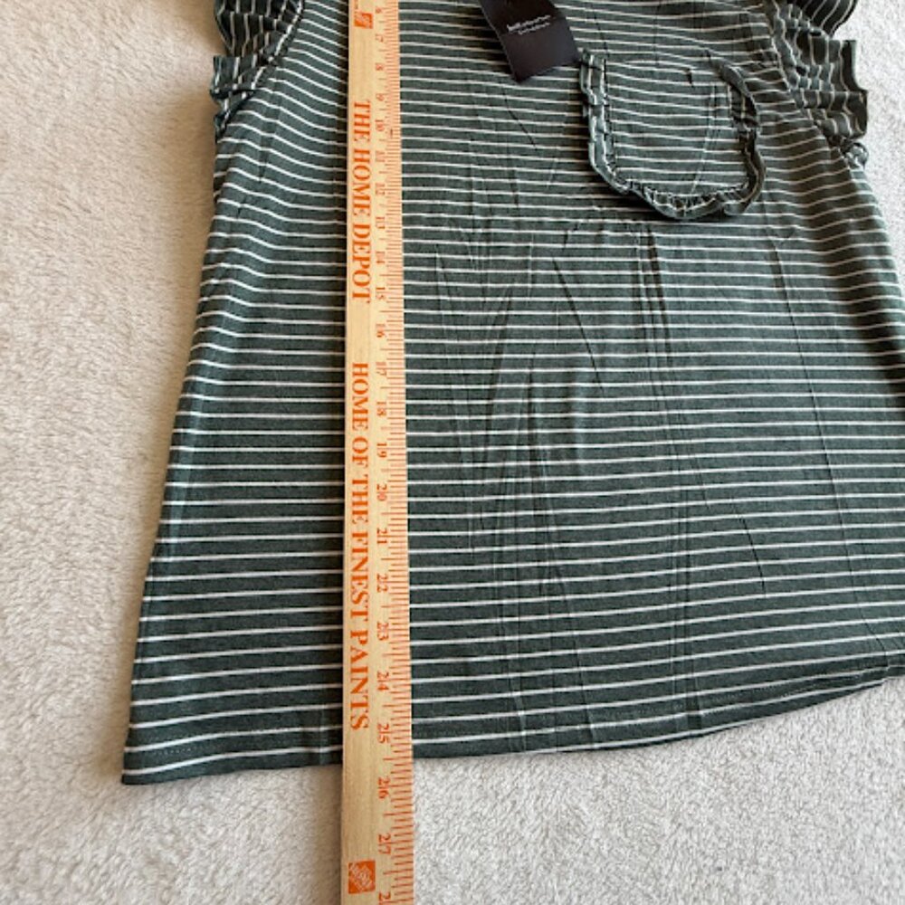 NWT Olive Green Striped Ruffle Sleeve Tee Womens Casual Pocket Top Size M - Picture 7 of 13
